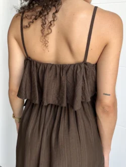 Vestido Tirantes Chocolate con Volantes - Imagen 13