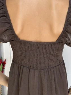 Vestido Midi Vuelo Volantes Chocolate - Imagen 8