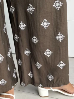 Pantalón Suelto Chocolate - Imagen 9