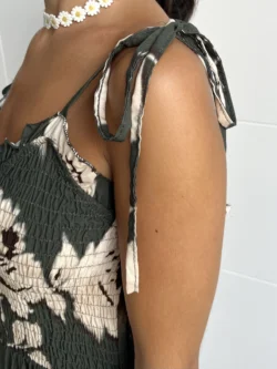 Vestido Playero Estampado Verde Oliva - Imagen 10