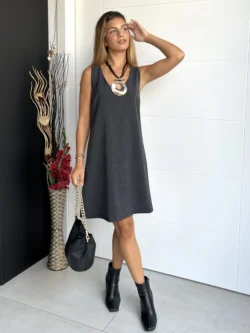 Vestido Corto Gris Oscuro