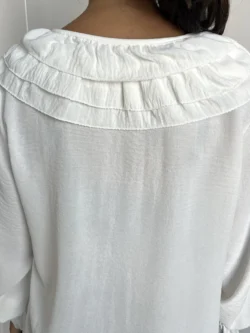 Blusa Pico Volantes Blanca - Imagen 6
