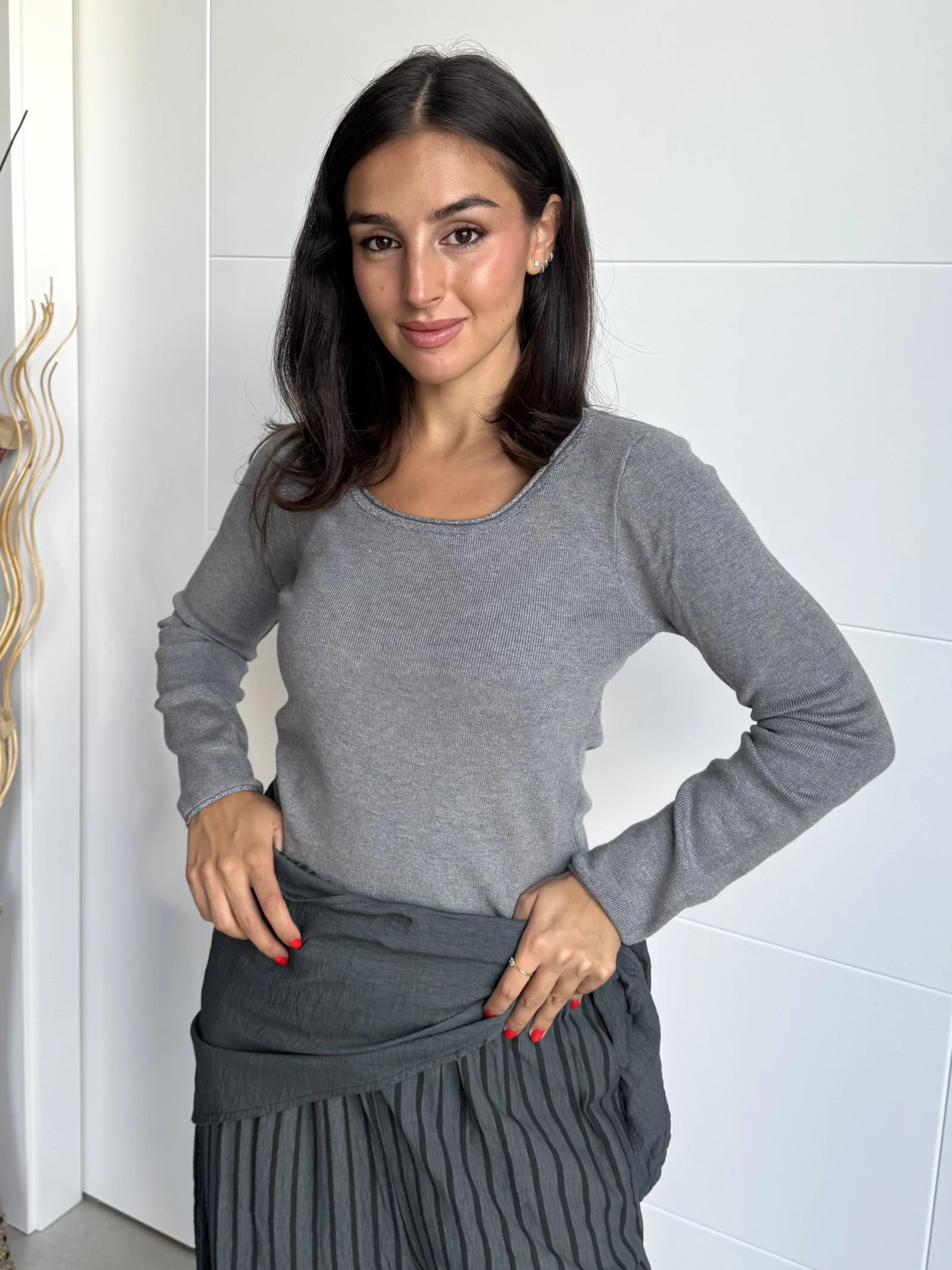 Jersey básico gris de manga larga