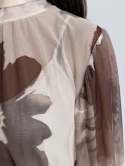 Blusa Gasa Floral Clara - Imagen 9