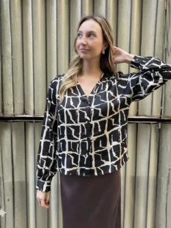 Blusa Raso Volantes Tonos Grises - Imagen 2