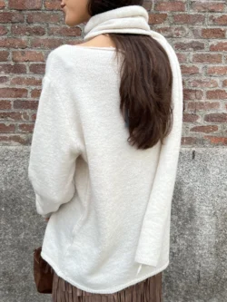 Suéter Crudo Con Bufanda Incluida - Imagen 5