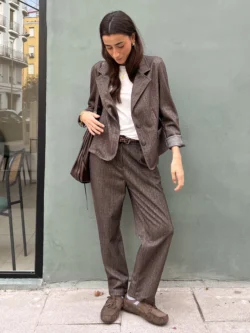 Pantalón Traje Fluido con Textura Moka