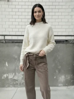 Pantalón Denim Gris Bolsillos Frontal