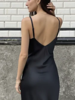 Vestido Lencero Negro Asimétrico - Imagen 4