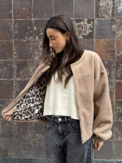 Bomber Camel Con Forro Animal Print - Imagen 2