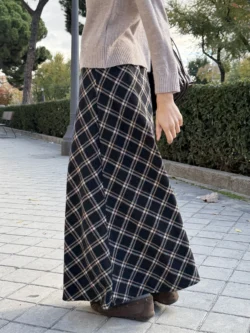 Falda Larga de Cuadros en Tonos Negro - Imagen 2