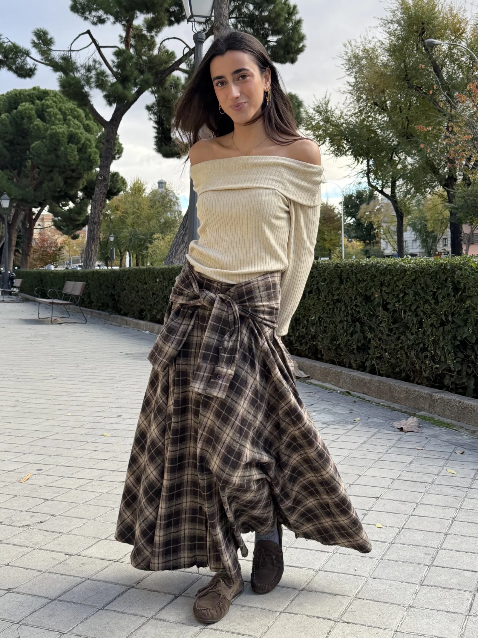 Falda Larga Cuadros Anudada