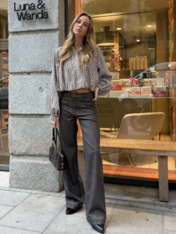 Pantalón Gris Topo de Pierna Recta - Imagen 2