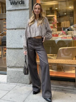 Pantalón Gris Topo de Pierna Recta