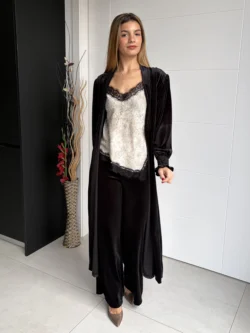 Kimono Largo de Terciopelo Negro