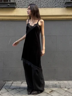 Top Lencero Negro con Encaje