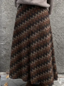 Falda Larga Geométrico en Tonos Tierra - Imagen 2