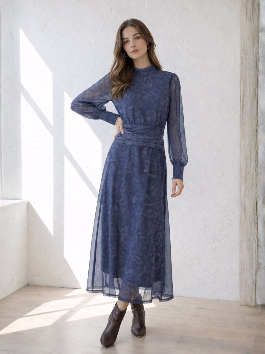 Vestido de Tul Largo Floral Marino