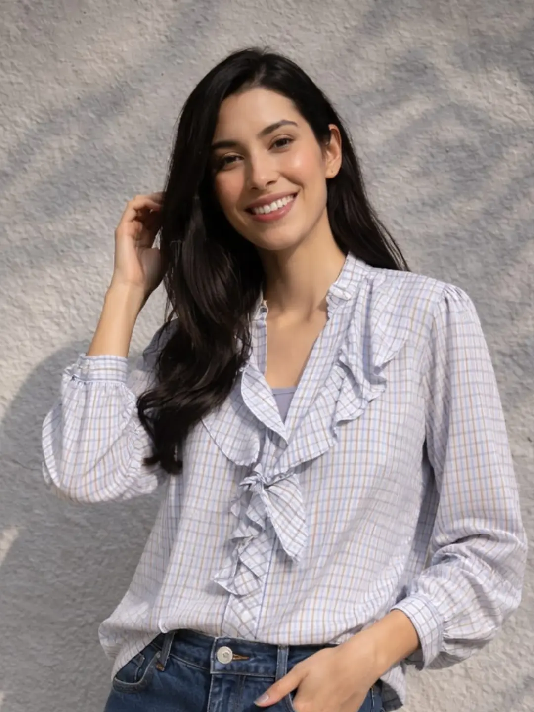 Blusa Celeste de Cuadros con Volante