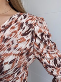 Vestido Largo Estampado en Tonos Ámbar - Imagen 10