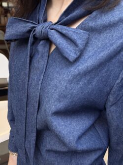 Blusa Denim Azul con Lazo - Imagen 5