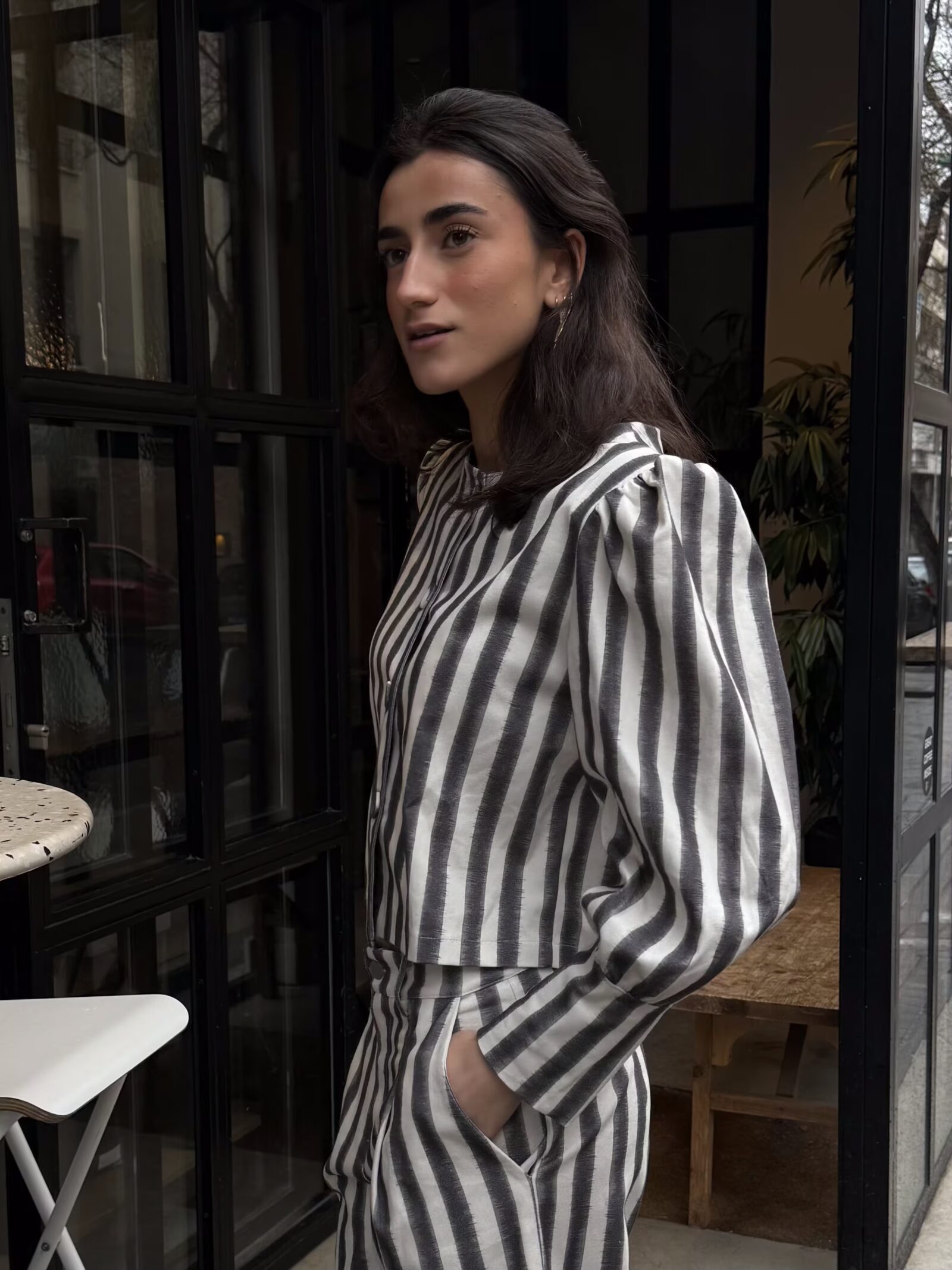 Chaqueta Rayas Topo Cierre Estilo Oriental