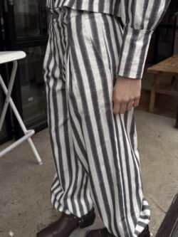 Pantalón Rayas Topo de Pierna Ancha - Imagen 2