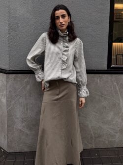 Falda Larga Beige Fluida de Corte A