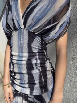 Vestido Largo Ondas Azul Escote Cruzado - Imagen 4