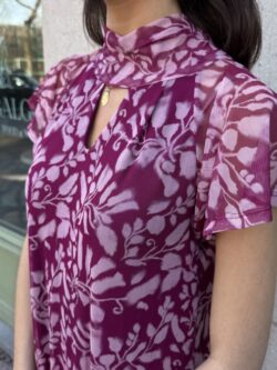 Vestido Xiu Largo Borgoña Floral de Tul - Imagen 2