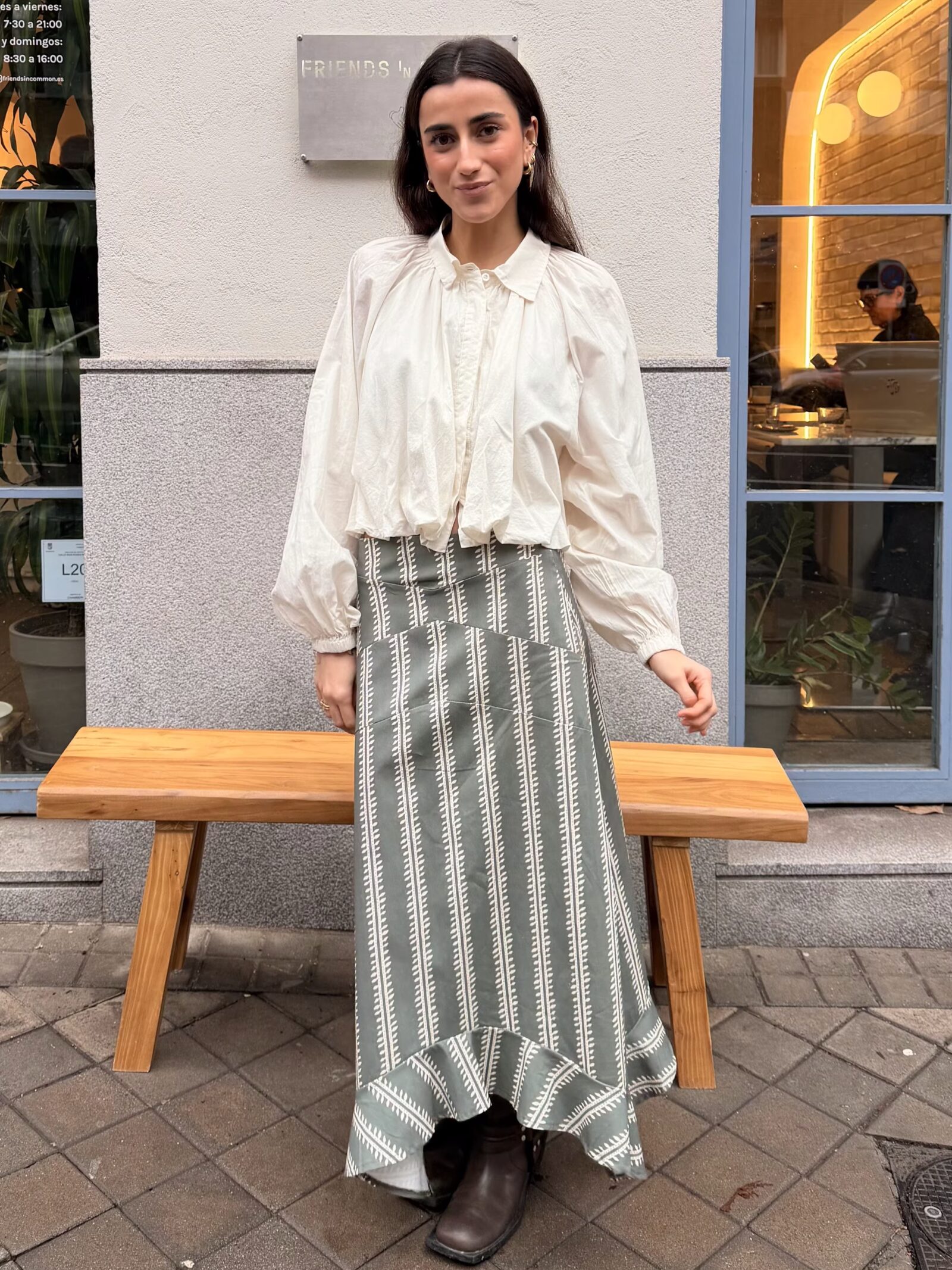 Falda Midi Estampada en Tonos Verdes