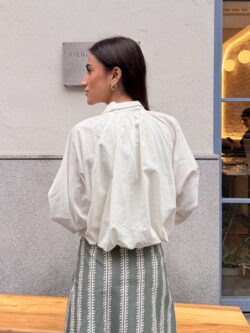 Camisa Fluida en Color Crudo - Imagen 6