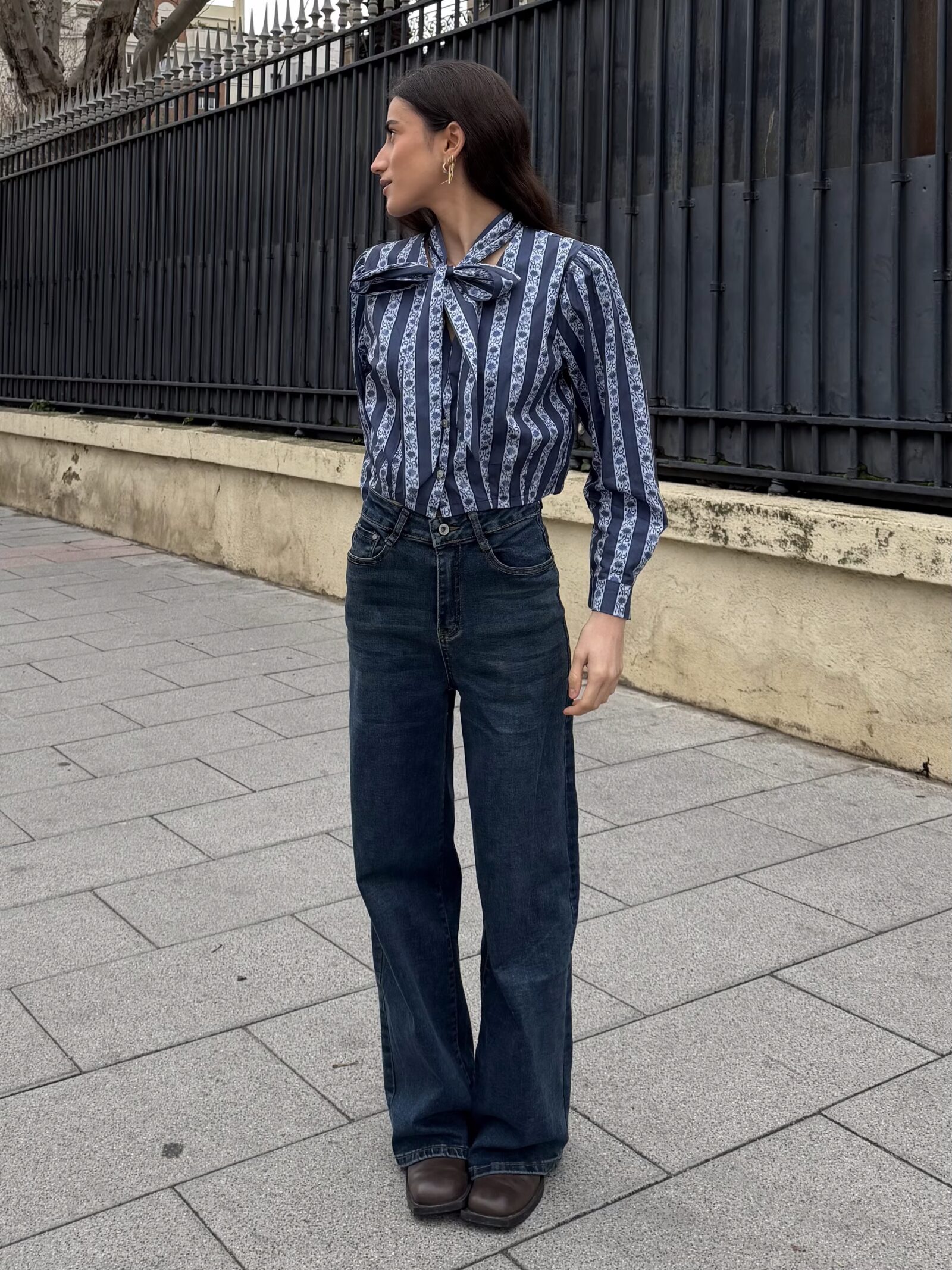 Vaquero Recto Azul Medio de Tiro Alto