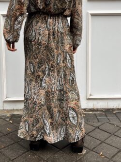 Falda Larga Paisley en Tonos Verdes - Imagen 5