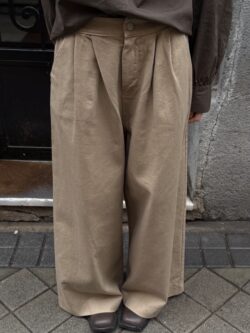 Pantalón Beige de Pierna Ancha - Imagen 2
