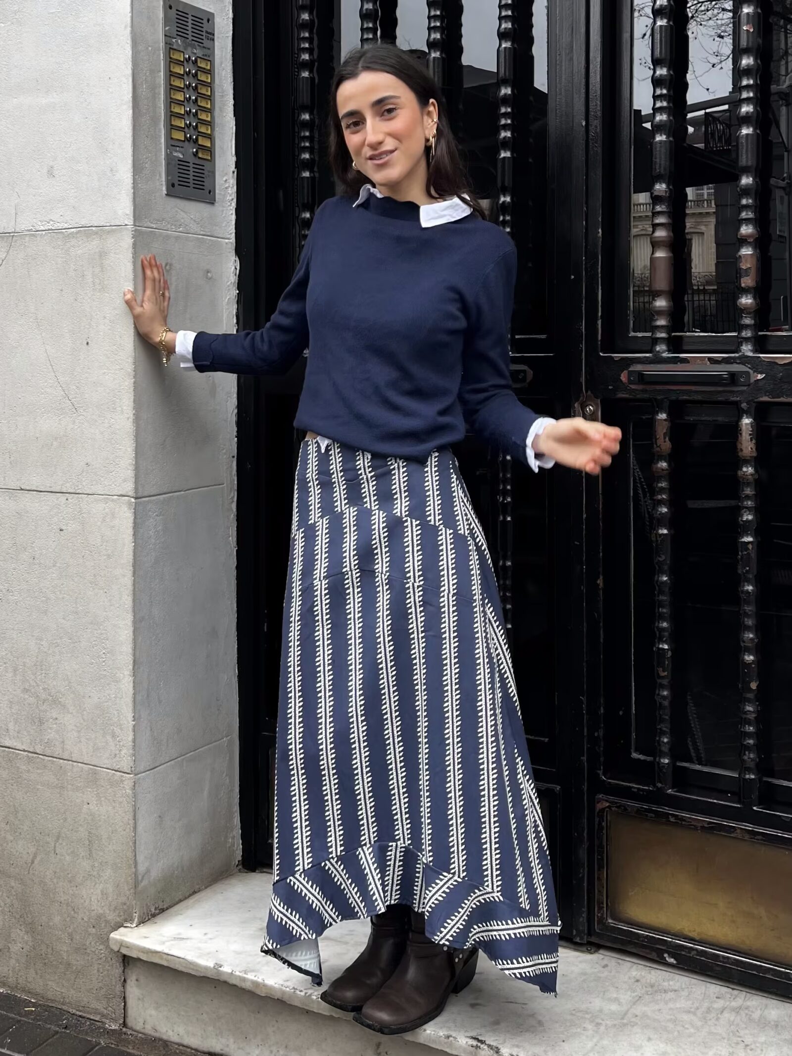 Falda Midi Estampada en Tonos Azules