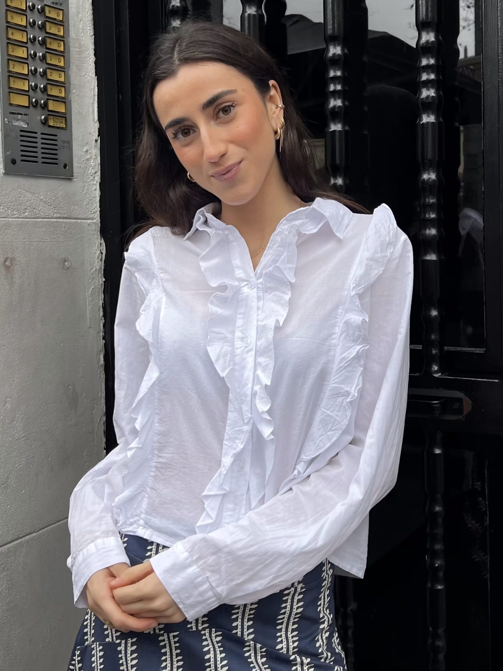 Blusa Blanca Manga Larga Volantes Frontales