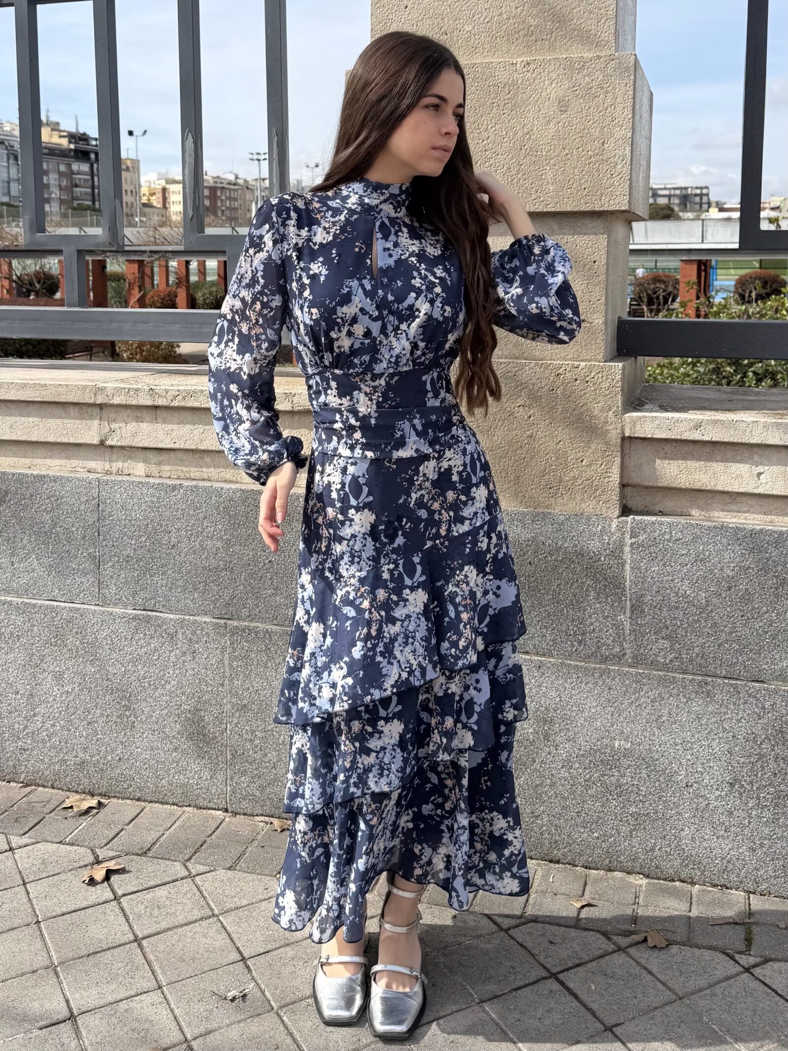 Vestido Largo Volantes Gota Tonos Marinos