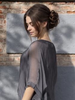Blusa Gris Humo de Seda - Imagen 3