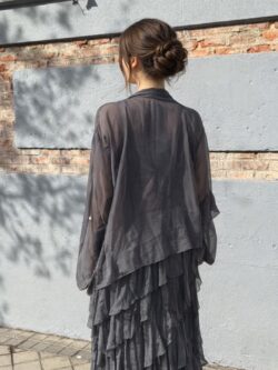 Chaqueta Ligera de Seda Gris Perla - Imagen 2