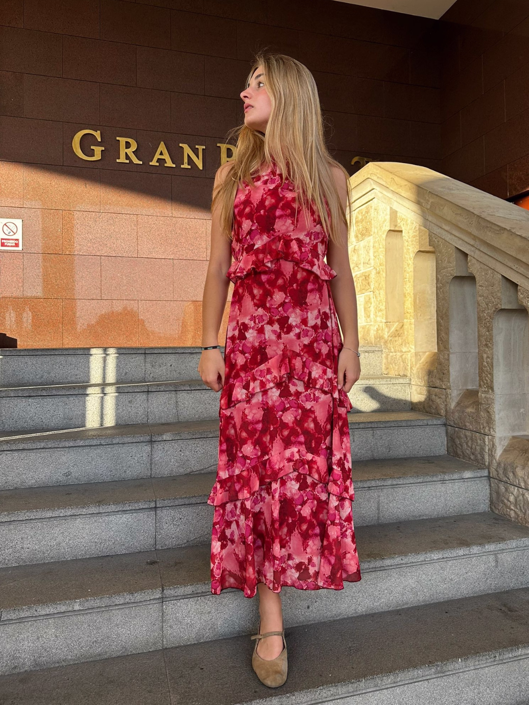 Vestido Midi Halter Clavel Rojo