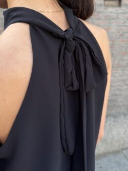 Blusa Halter Lisa Ónix - Imagen 2