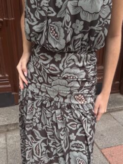 Vestido Halter Gris Azulado Floral - Imagen 3