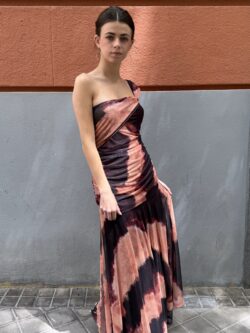 Vestido de Tul Velata Coral Tostado