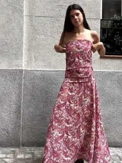 Vestido Palabra de Honor Paisley Grosella - Imagen 3