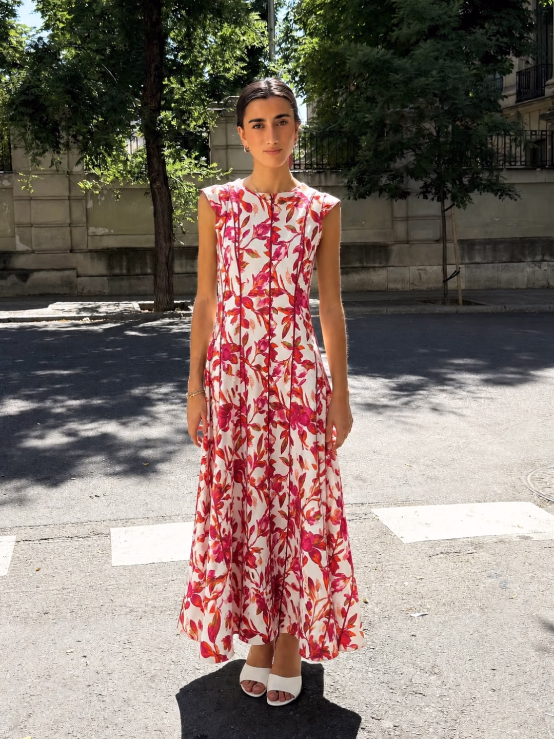 Vestido Midi Floral Lirio Fucsia