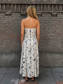 Vestido Floral Azul Palabra de Honor - Imagen 4
