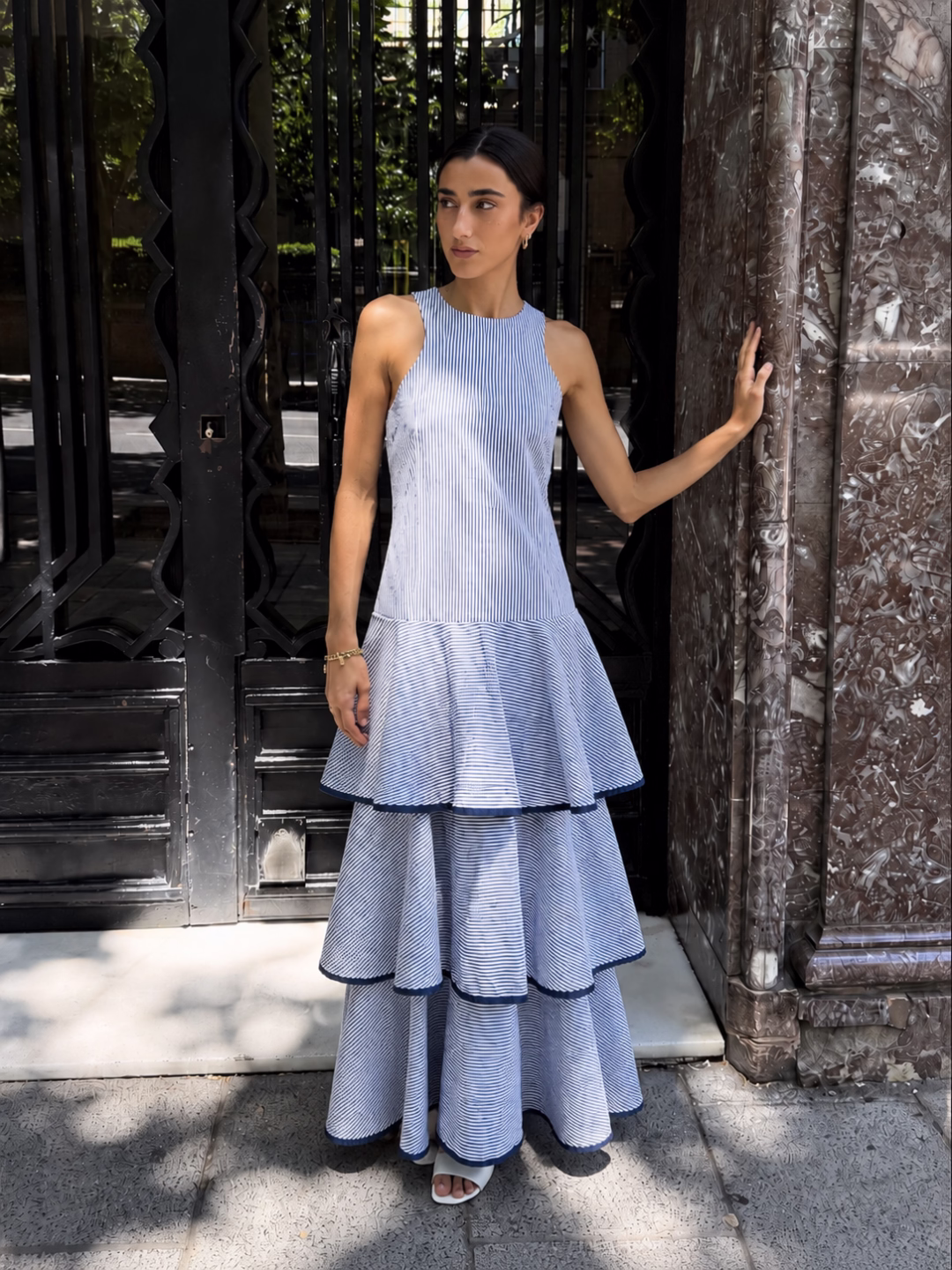 Vestido Volantes de Rayas Azul Marino