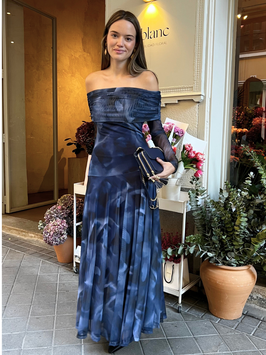 Vestido Tul Escote Bardot Azul Noche